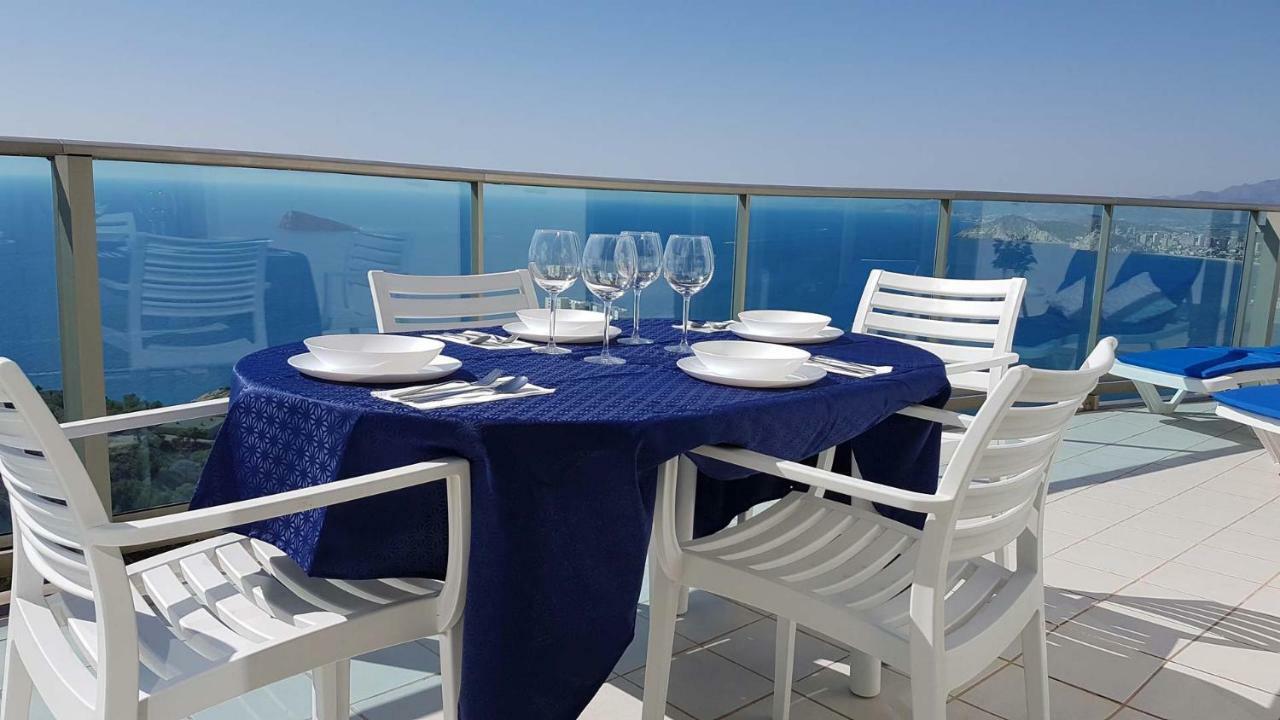 شقة Deluxe Penthouse On The 42Nd Floor With Amazing Sea Views بينايدورم المظهر الخارجي الصورة