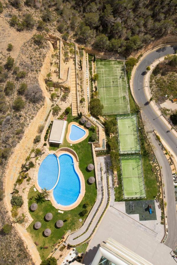 شقة Deluxe Penthouse On The 42Nd Floor With Amazing Sea Views بينايدورم المظهر الخارجي الصورة